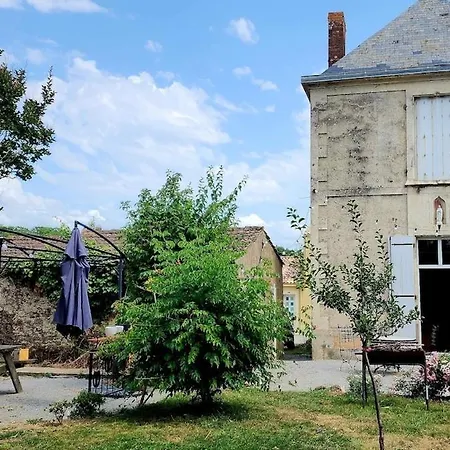 Prázdninový dům Grande Maison De Charme Centre Bourg *